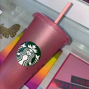 Pink glitter reusable venti cold cup